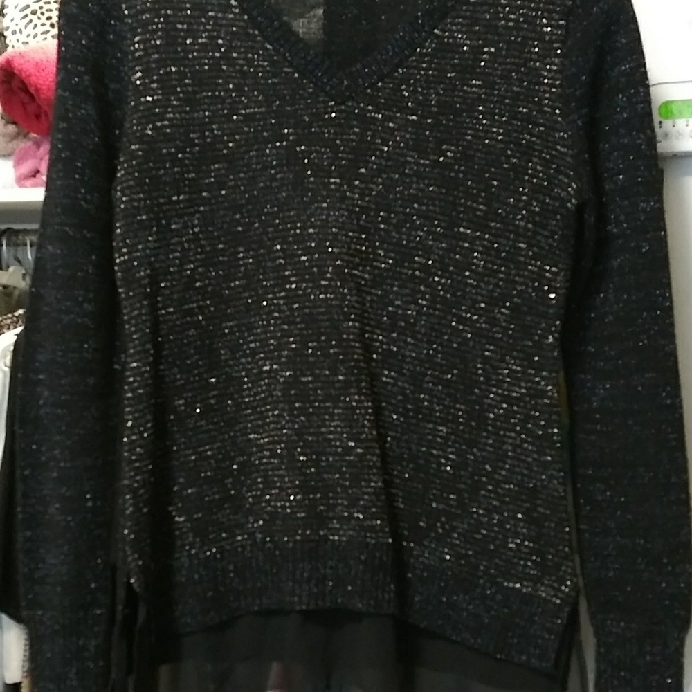 Sweater - Picture 3 of 4